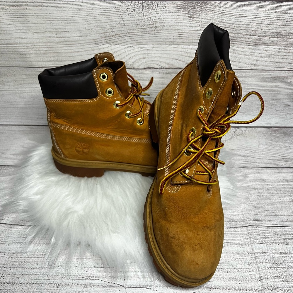 Timberland Boots - Picture 5 of 8